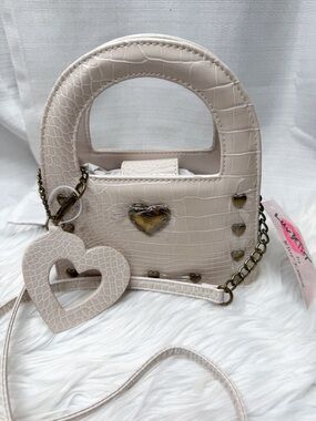 Betsey Johnson Cream Croc Heart Mini Purse NWT Y2K Coquette Bag